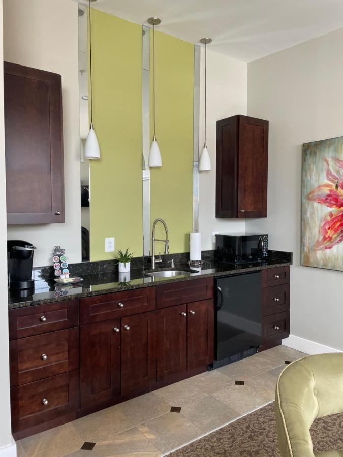 Culpeper Center Suites Екстер'єр фото